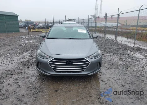 2018 Hyundai Elantra Value Edition z USA, uszkodzony, nr VIN 5NPD84LF7JH322933